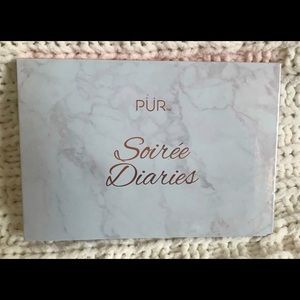 PUR “Soirée Diaries” eye palette